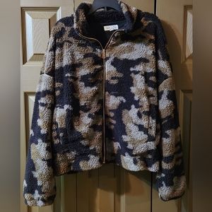 *SOFT* Love & Joy, Womens Large, Mid Weight, Fleece Jacket, green, black & grey